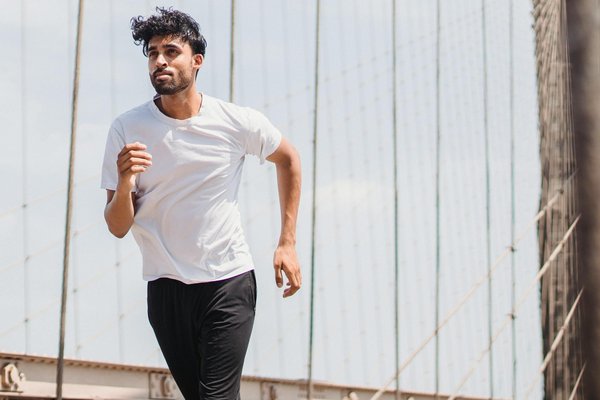 Les meilleurs exercices pour tonifier son corps en perdant du poids